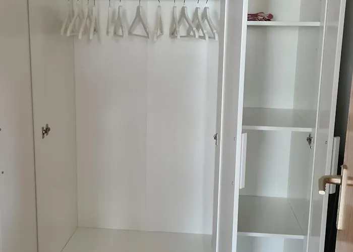 Helles In Ruhiger Lage 아파트 데트몰트