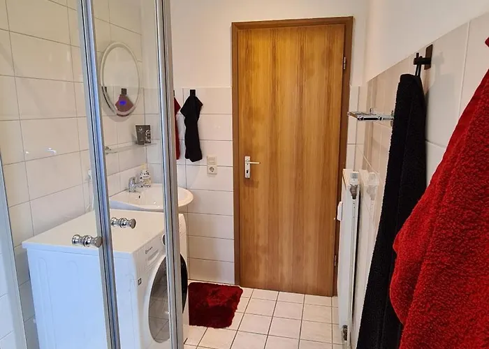 Helles In Ruhiger Lage 아파트 데트몰트